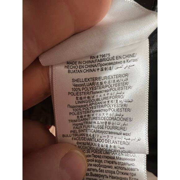 BCBG Sz Small Red‎ Insulated Removable Hood Parka Puffer NWT - Picture 7 of 10